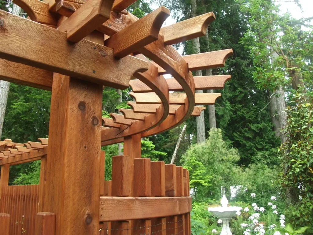 WOODWORKING AND LANDSCAPES SECTION 3