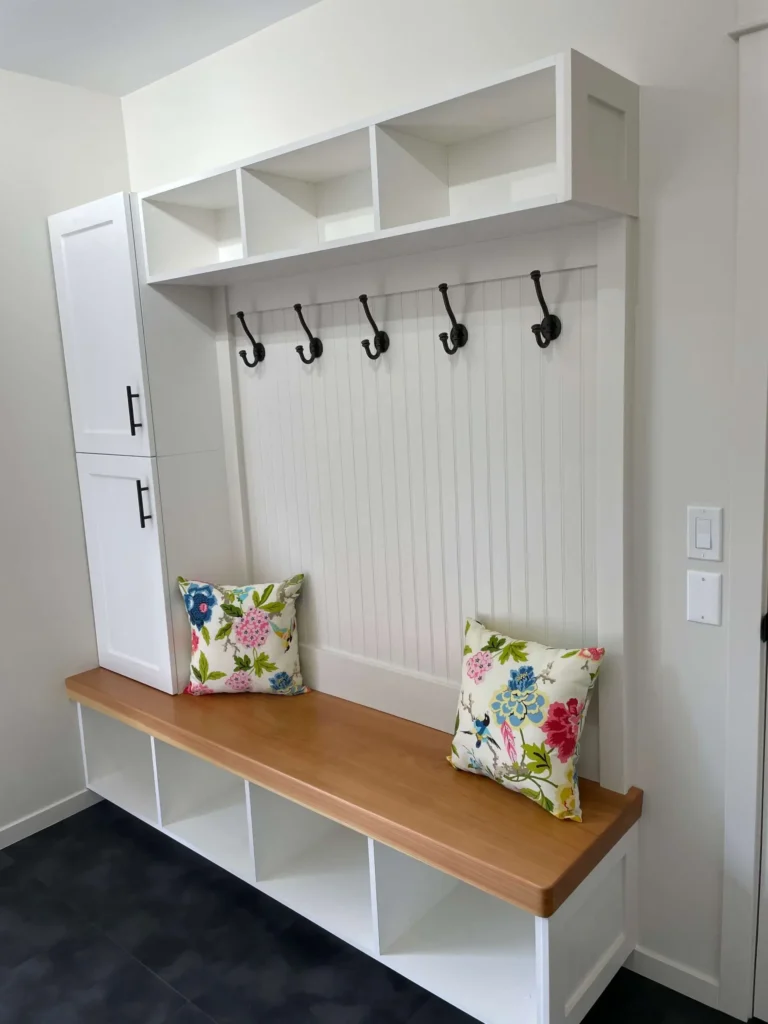 WOODWORKING AND LANDSCAPES SECTION 3