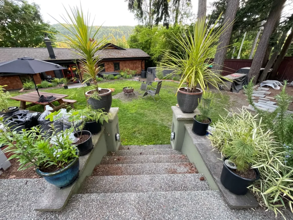 WOODWORKING AND LANDSCAPES SECTION 3