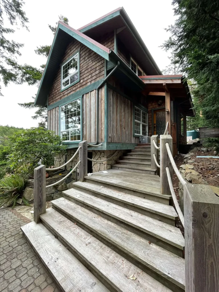 WOODWORKING AND LANDSCAPES SECTION 3