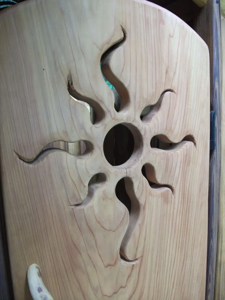 WOODWORKING AND LANDSCAPES SECTION 3